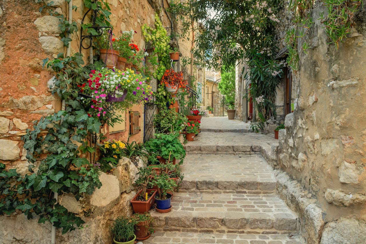 Village perché en Provence Village perché en Provence